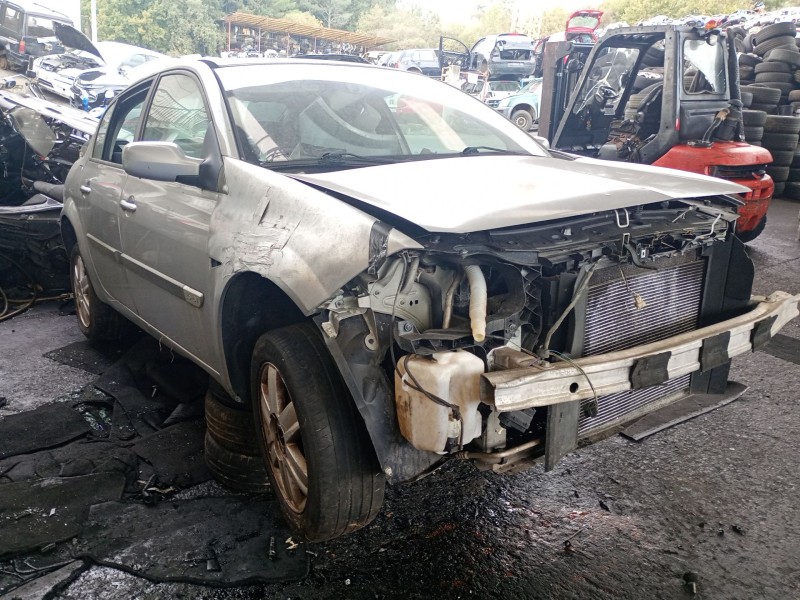 renault megane ii sedán (lm0/1_) del año 2003