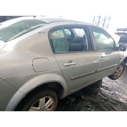 renault megane ii sedán (lm0/1_) del año 2003