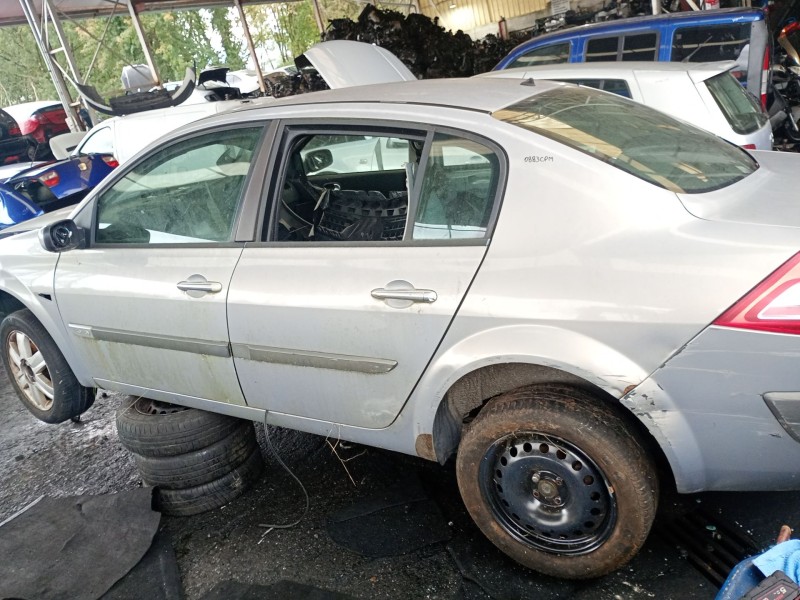 renault megane ii sedán (lm0/1_) del año 2003