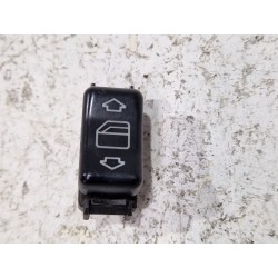 MANDO ELEVALUNAS DELANTERO DERECHO 03809761 