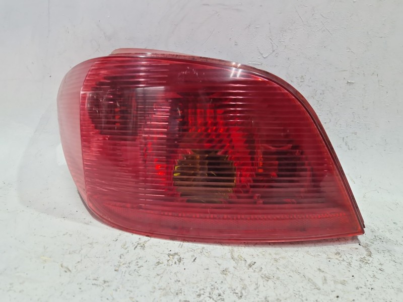 Recambio de piloto trasero izquierdo para peugeot 307 (3a/c) 2.0 hdi 90 referencia OEM IAM 89022859504  