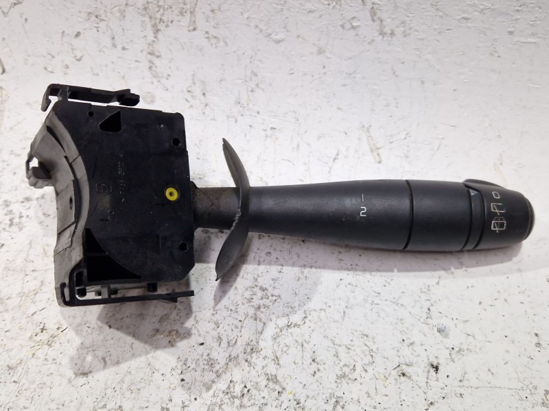 Recambio de mando limpiaparabrisas para nissan primastar furgoneta (x83) 2.0 dci 90 referencia OEM IAM 8200009620  