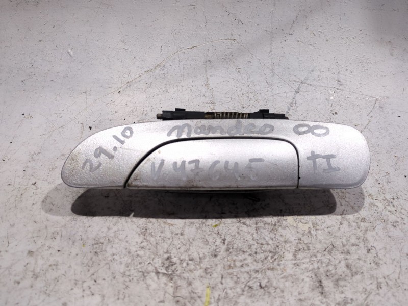 Recambio de manilla trasera izquierda para ford mondeo i (gbp) 1.8 td referencia OEM IAM 93BBF26601  