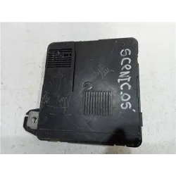 Recambio de caja fusibles/rele para renault scenic ii (jm)(2003) 1.9 dci (jm12, jm0g) referencia OEM IAM 8200306032B  