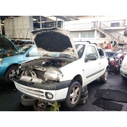 renault clio ii fase i (b/cb0)(1998) del año 2000