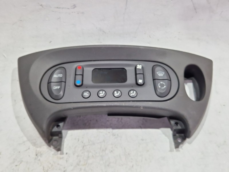 Recambio de mando climatizador para renault scenic i (ja...)(1999) 1.9 dti (ja0n) referencia OEM IAM 7700435401  