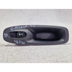 MANDO ELEVALUNAS DELANTERO DERECHO 621W04620 