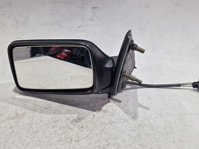 Recambio de retrovisor izquierdo para volkswagen golf iii (1h1) 1.9 tdi referencia OEM IAM 40485  