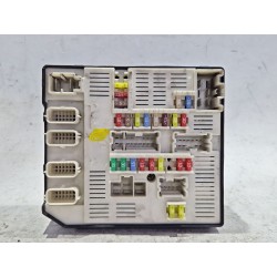 Recambio de caja reles / fusibles para renault megane iii berlina 5p (2008) 1.5 dynamique [1,5 ltr. - 78 kw dci diesel] referenc