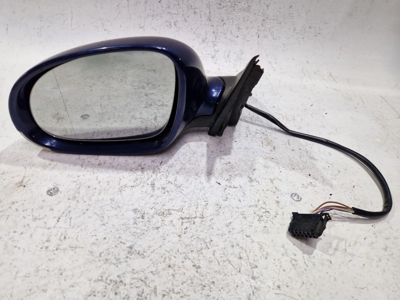 Recambio de retrovisor izquierdo para volkswagen passat b5.5 variant (3b6) 2.5 tdi referencia OEM IAM 3B0657933B  