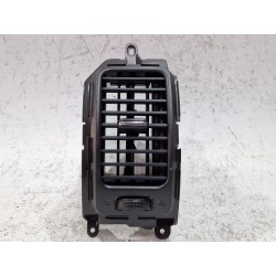 REJILLA AIREADORA 68760EB301 