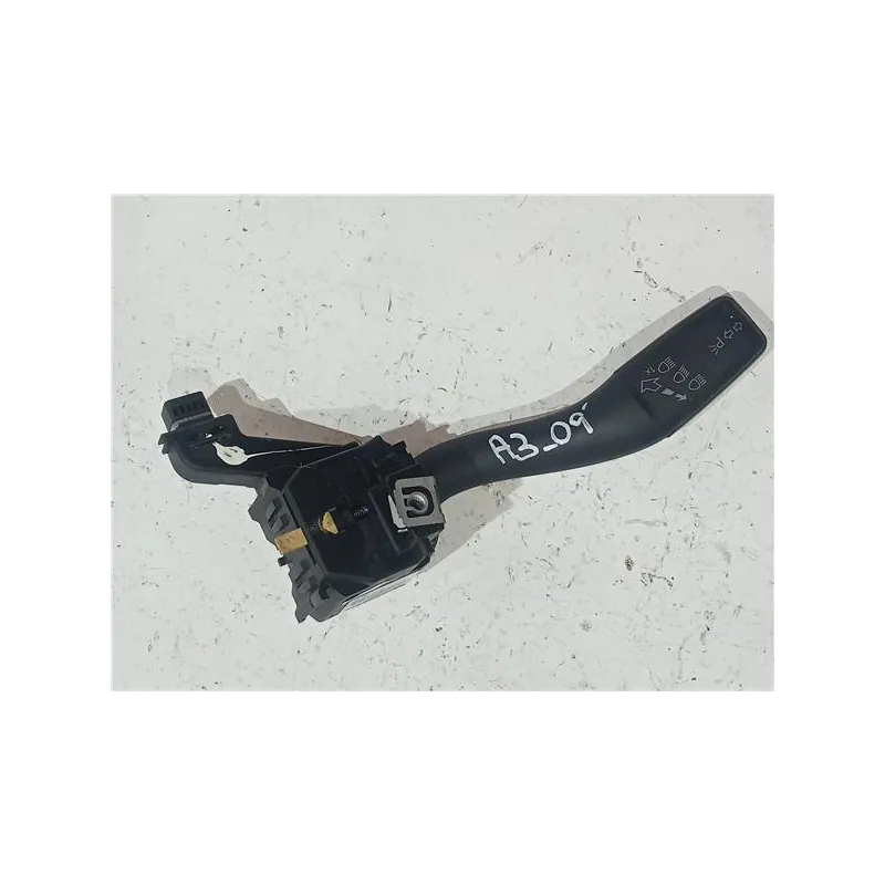 Recambio de mando multifuncion para audi a3 (8p1)(05.2003) 2.0 tdi 16v referencia OEM IAM 8P0953513C  
