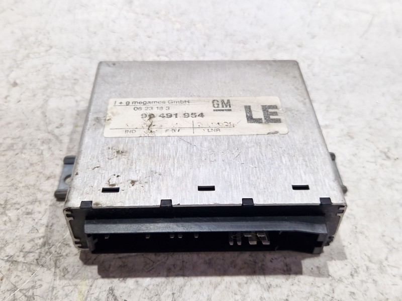 Recambio de modulo electronico para opel omega b (1994) 2.5 v6 referencia OEM IAM 90491954  