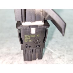 Recambio de boton cierre centralizado para peugeot 307 (3a/c) 2.0 hdi 110 referencia OEM IAM 96366684XT  