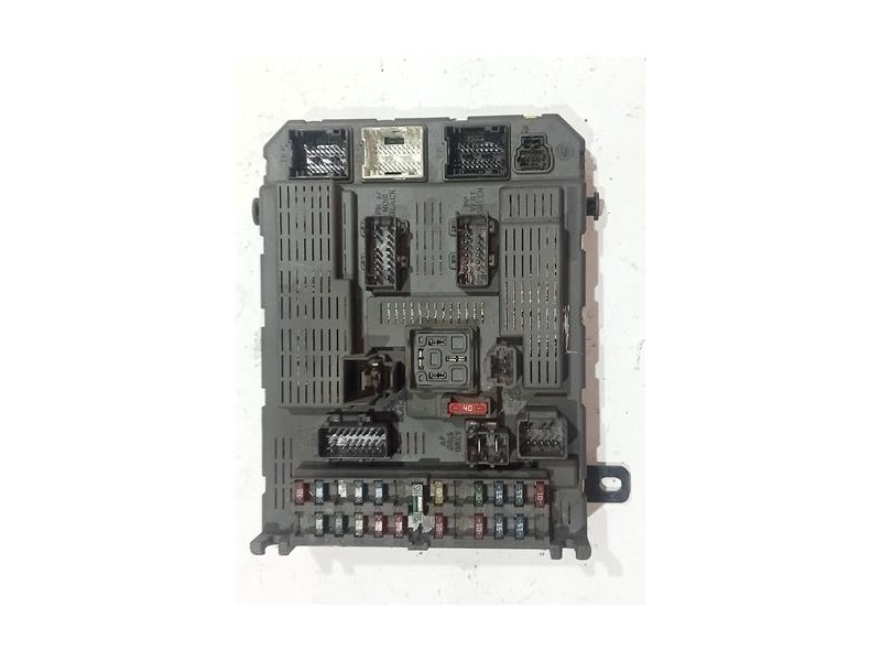 Recambio de caja fusibles/rele para citroën c5 berlina (2004) 2.0 collection [2,0 ltr. - 100 kw hdi fap cat (rhr / dw10bted4)] r