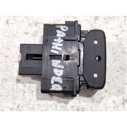 Recambio de interruptor para nissan pathfinder iii (r51) 2.5 dci 4wd referencia OEM IAM 61178  