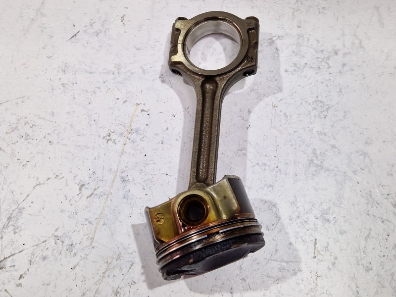 Recambio de piston para renault clio iv (bh_) 1.2 tce 120 (bhau) referencia OEM IAM   