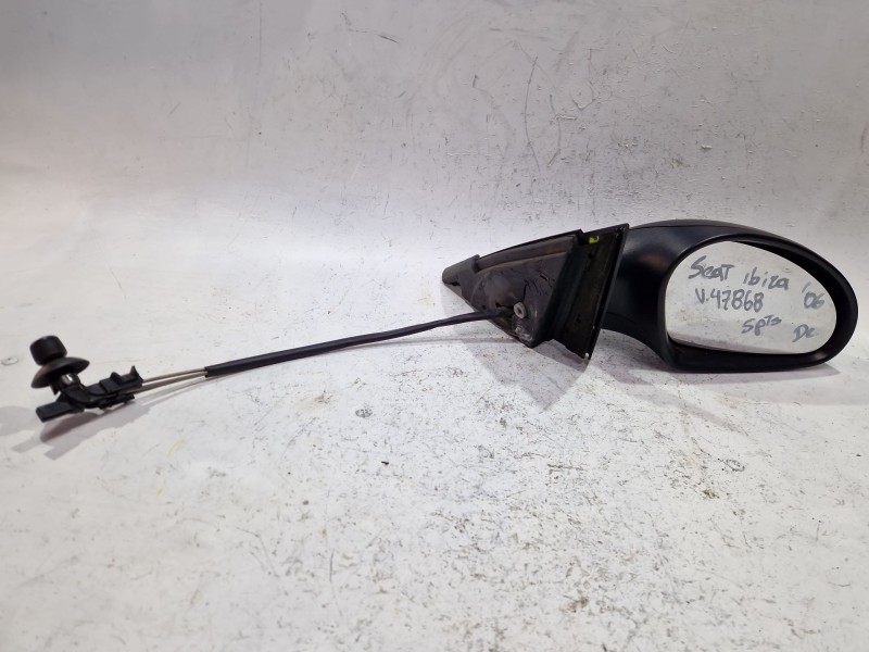 Recambio de retrovisor derecho para seat ibiza iii (6l1) 1.4 tdi referencia OEM IAM 876048  