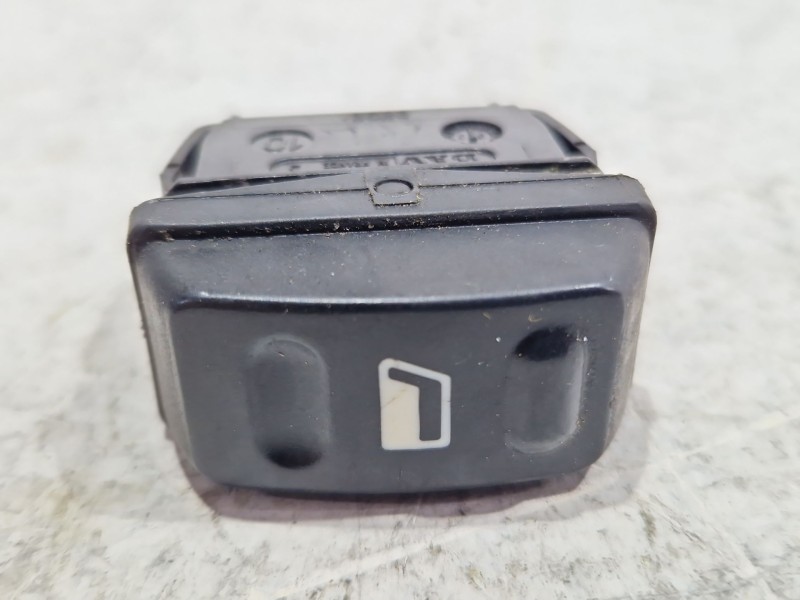 Recambio de mando elevalunas para citroën xsara berlina (1997) 1.9 td referencia OEM IAM   