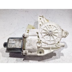 MOTOR ELEVALUNAS DELANTERO DERECHO A2048200242 