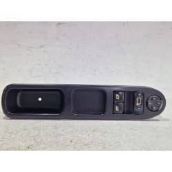 MANDO ELEVALUNAS DELANTERO IZQUIERDO 