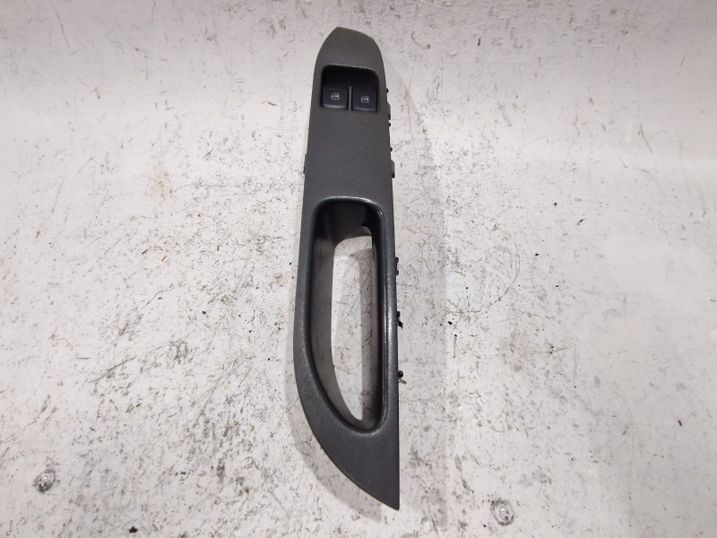 Recambio de mando elevalunas delantero izquierdo para seat ibiza iii (6l1) 1.4 tdi referencia OEM IAM 6L1867171F  