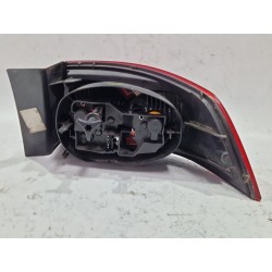 Recambio de piloto trasero izquierdo para renault laguna ii (bg0)(2001) 1.9 dci (bg0g) referencia OEM IAM B74PH2  