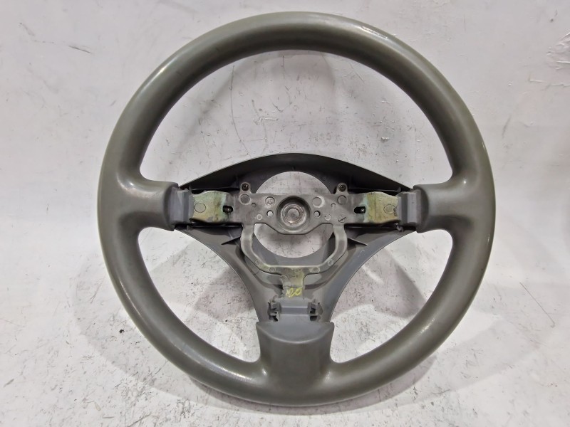 Recambio de volante para toyota yaris (_p1_) 1.0 (scp10_) referencia OEM IAM 450352010  