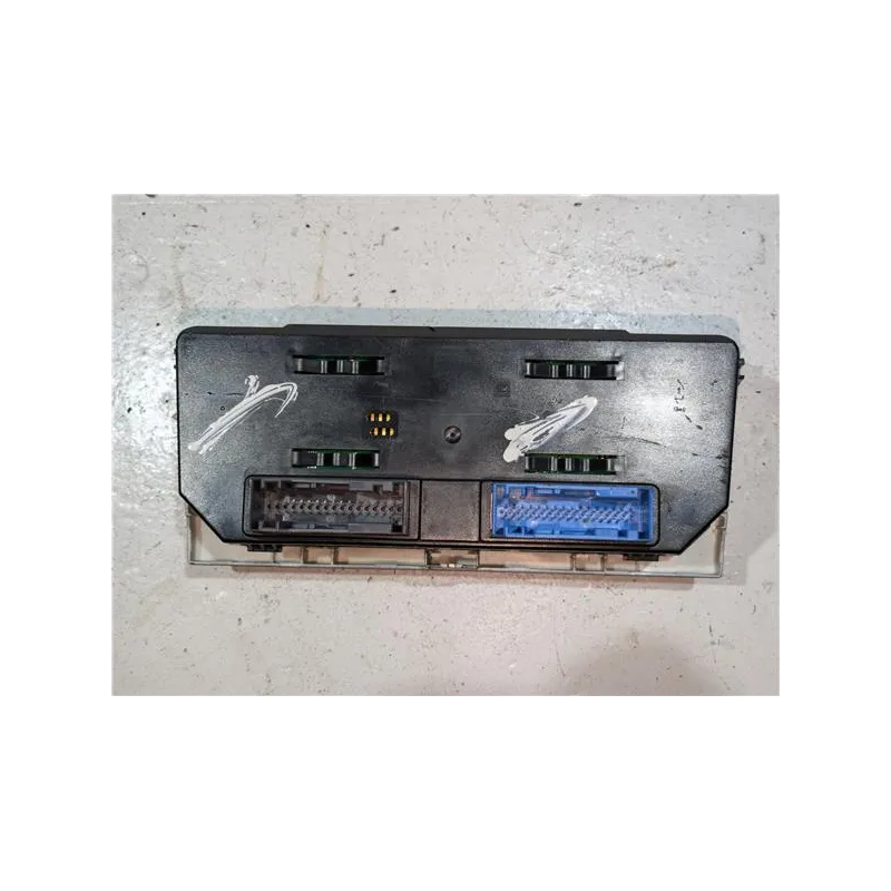 Recambio de mandos climatizador para opel astra h berlina (2004) 1.6 referencia OEM IAM GM13122963 90151240  