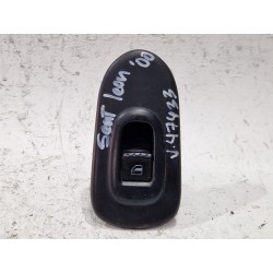 MANDO ELEVALUNAS DELANTERO DERECHO 1M0867164 