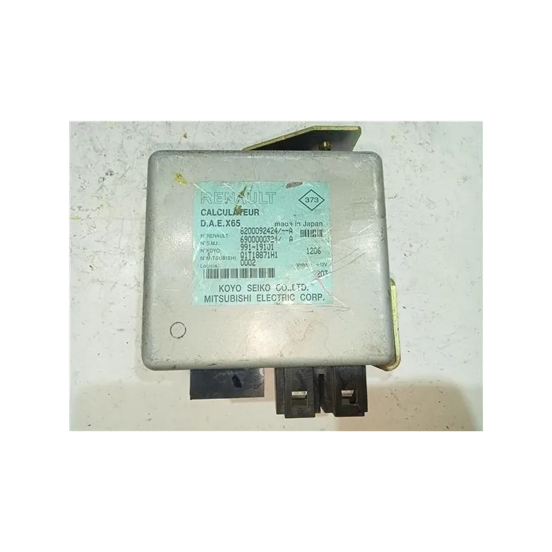 Recambio de centralita direccion asistida para renault clio iii (2005) 1.1 75 cv referencia OEM IAM 8200092424A  