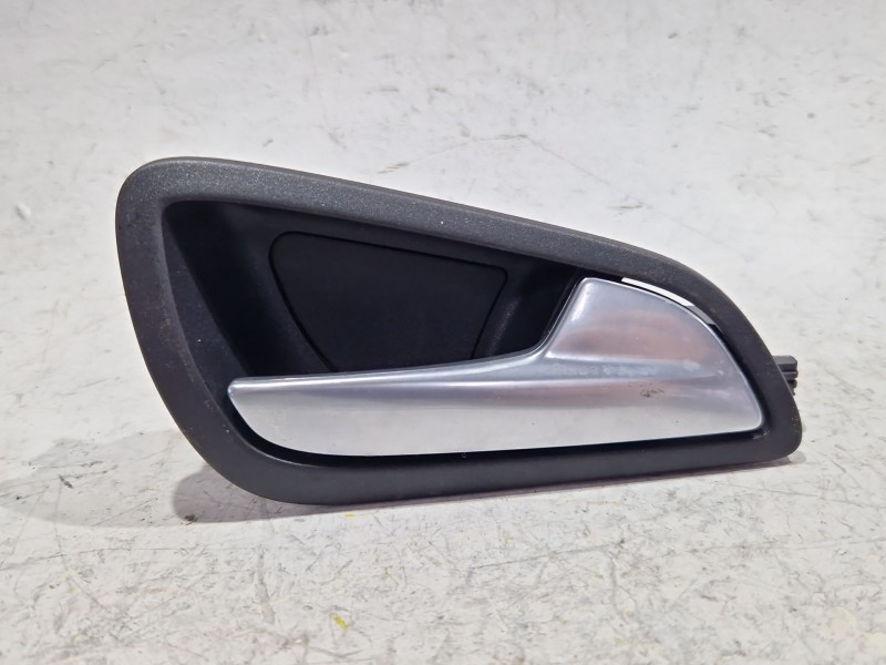 Recambio de maneta interior delantera derecha para ford focus iii 1.0 ecoboost referencia OEM IAM AM51U22600BEW  