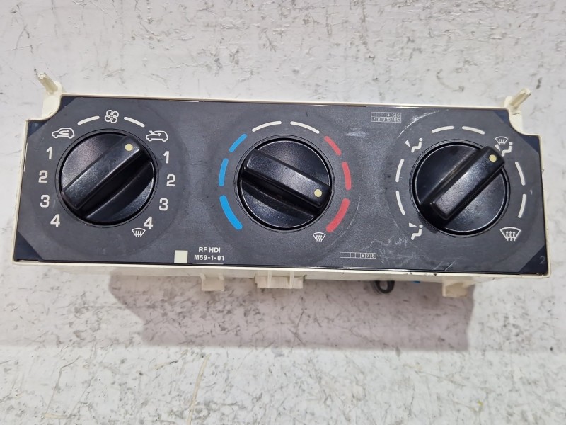 Recambio de mando climatizador para peugeot partner furgoneta/monovolumen (5_, g_) 2.0 hdi referencia OEM IAM   