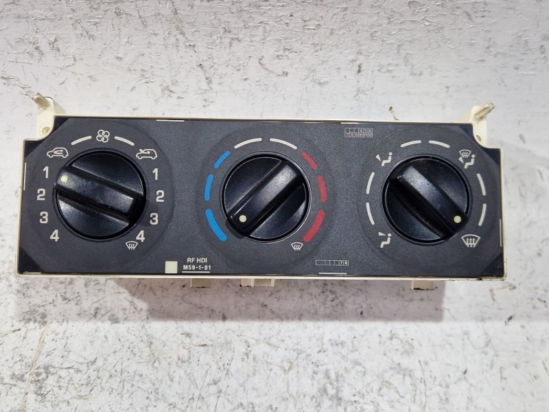 Recambio de mando climatizador para peugeot partner furgoneta/monovolumen (5_, g_) 2.0 hdi referencia OEM IAM 030807DA  