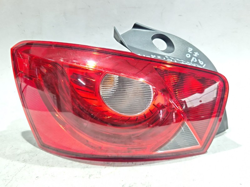 Recambio de piloto trasero izquierdo para seat ibiza iv st (6j8, 6p8) 1.2 tsi referencia OEM IAM 6j4945095k  