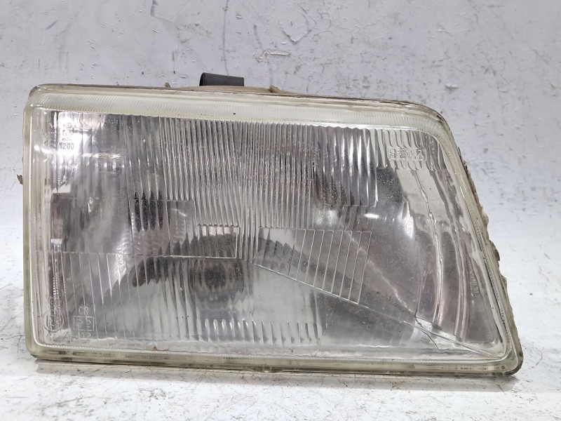 Recambio de faro delantero derecho para peugeot 205 ii (20a/c) 1.1 referencia OEM IAM   