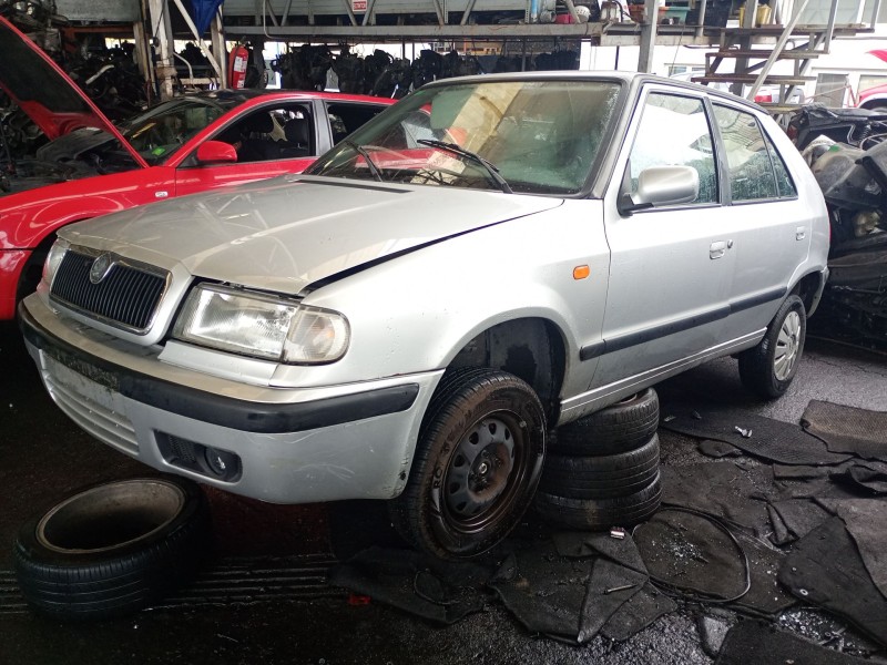 skoda felicia ii (6u1) del año 1998