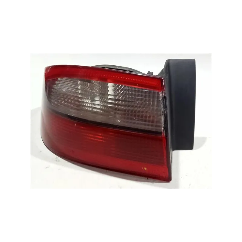Recambio de piloto trasero izquierdo para renault laguna ii (bg0)(2001) 1.9 dci (bg0g) referencia OEM IAM 8200002473  