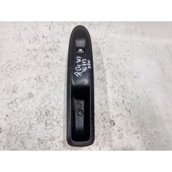 MANDO ELEVALUNAS DELANTERO DERECHO 96657056ZD 