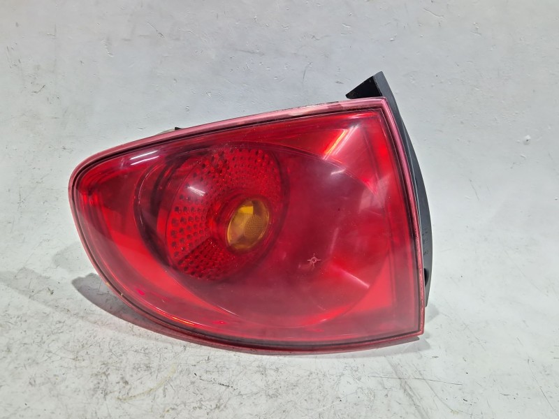 Recambio de piloto trasero izquierdo para seat altea (5p1) 1.9 tdi referencia OEM IAM 5P0945095D  