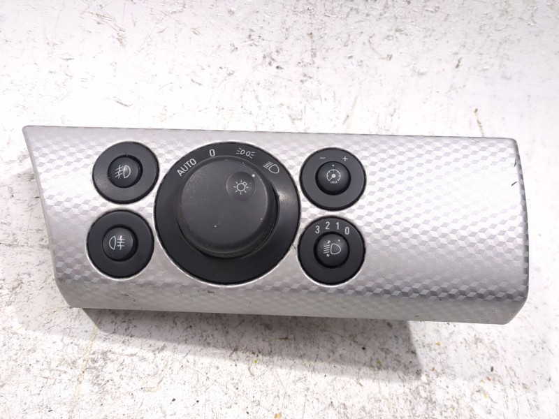 Recambio de mando luces para opel astra h berlina (2004) 1.7 cdti referencia OEM IAM 13124861  