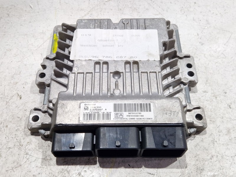 Recambio de centralita inyeccion para citroën c4 ii (nc_) 1.6 hdi 110 referencia OEM IAM 9666681180  