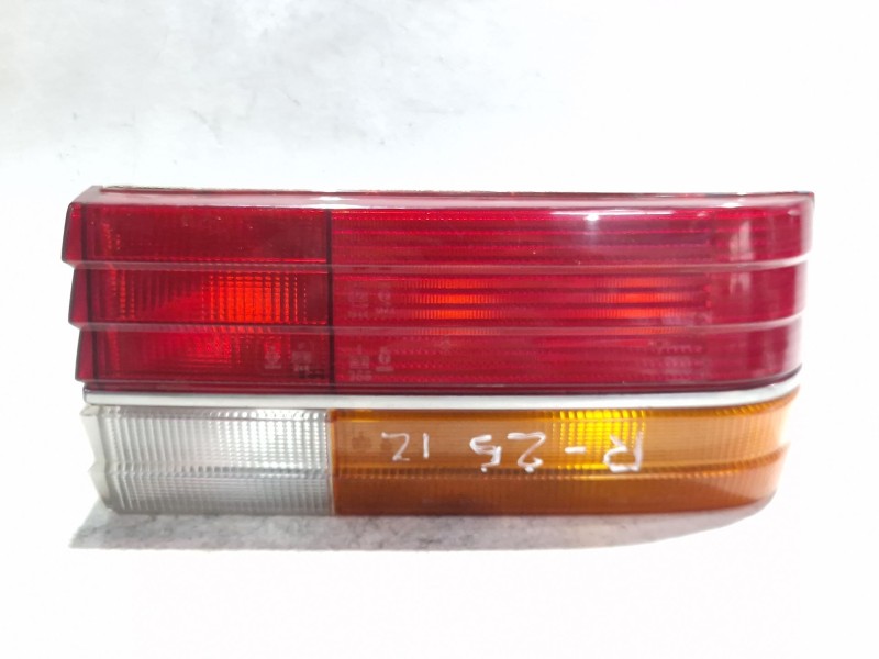 Recambio de piloto trasero derecho para renault r 25 (b29)(1983) 2.1 diesel (b296) referencia OEM IAM   