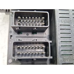 Recambio de caja reles / fusibles para citroën xsara (n1) 1.9 d referencia OEM IAM 73004411  