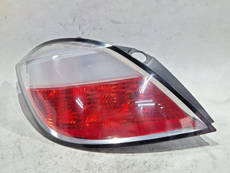 Recambio de piloto trasero izquierdo para opel astra h (a04) 1.4 (l48) referencia OEM IAM 342691834  