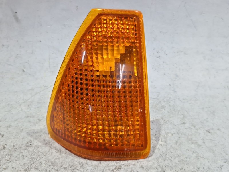 Recambio de piloto intermitente lateral delantero derecho para renault 18 (134_) 2.1 diesel (1344) referencia OEM IAM 6R0146373 