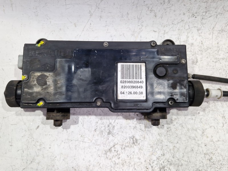Recambio de freno mano electrico para renault scenic ii (jm)(2003) 1.5 dci (jm1f) referencia OEM IAM 8200396849  