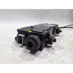 Recambio de freno mano electrico para renault scenic ii (jm)(2003) 1.5 dci (jm1f) referencia OEM IAM 8200396849  