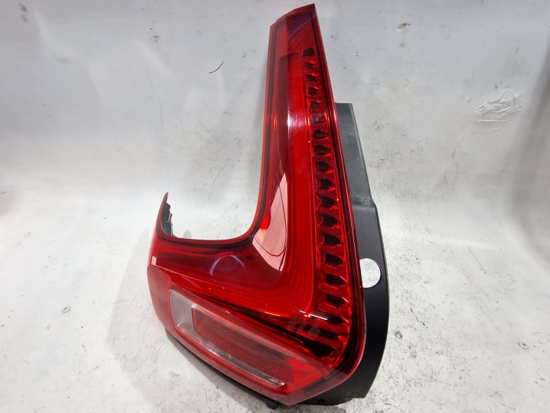 Recambio de piloto trasero izquierdo para volvo xc40 (536) t3 referencia OEM IAM 31446790  