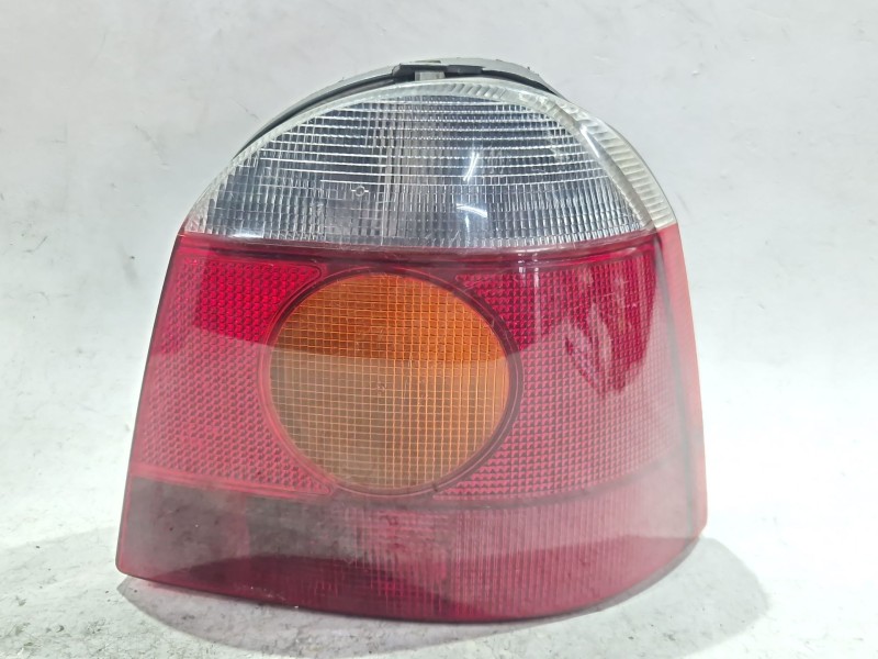 Recambio de piloto trasero derecho para renault twingo ii (07.2007) 1.2 (c067) referencia OEM IAM 7700820014  